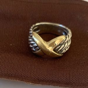 David Yurman ring Sterling silver w/ 14k gold X crossover design-size 6.5
